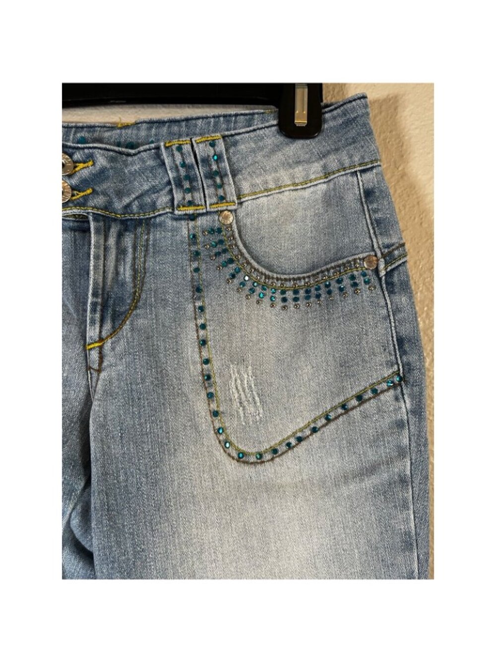 Ab Womens Boot Cut Jeans Blue Juniors 7 Distressed Rhinestone Light Low Rise Y2K - Picture 3 of 11
